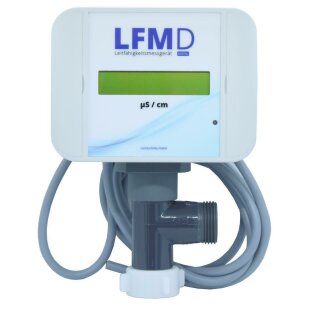 Digitales Leitwertmessgerät Leitfähigkeitsmessgerät Aquintos LFMD05-P mit potenzialfreiem Ausgang, LED Warnleuchte bei Grenzwertüberschreitung Messbereich von 0-2000µS/cm, Schaltpunkte 0-5µ/0-200µ/0-2000µ  auf T-Stück montiert mit 3/4" Anschlus